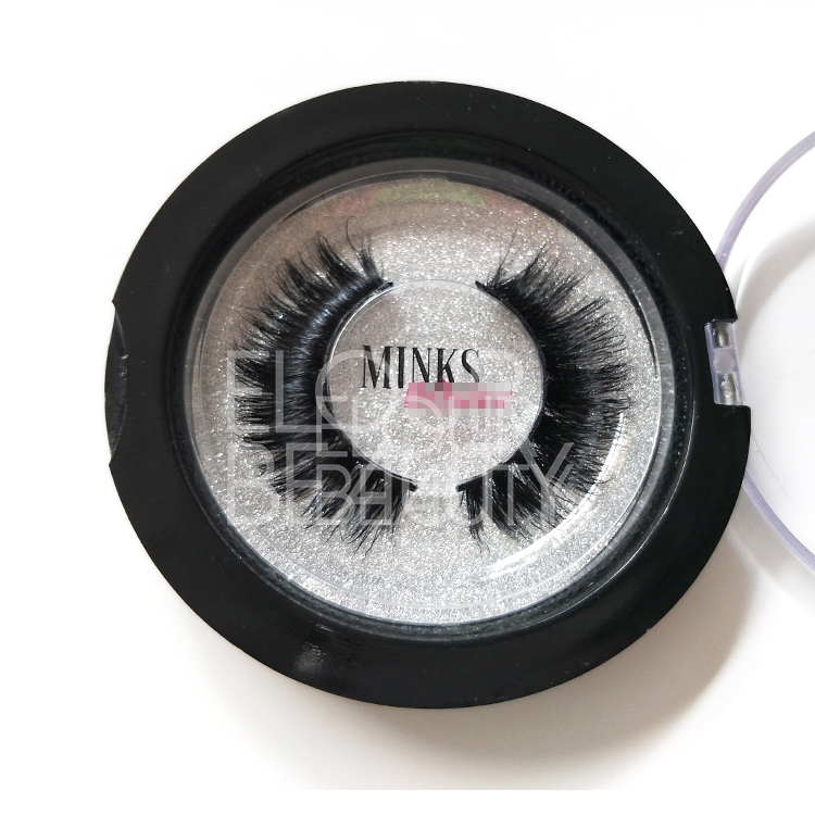 3D mink eyelashes the top luxurious lashes fashion chicago EA65